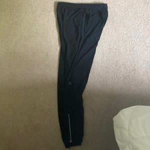 Lululemon Surge Joggers Never worn
